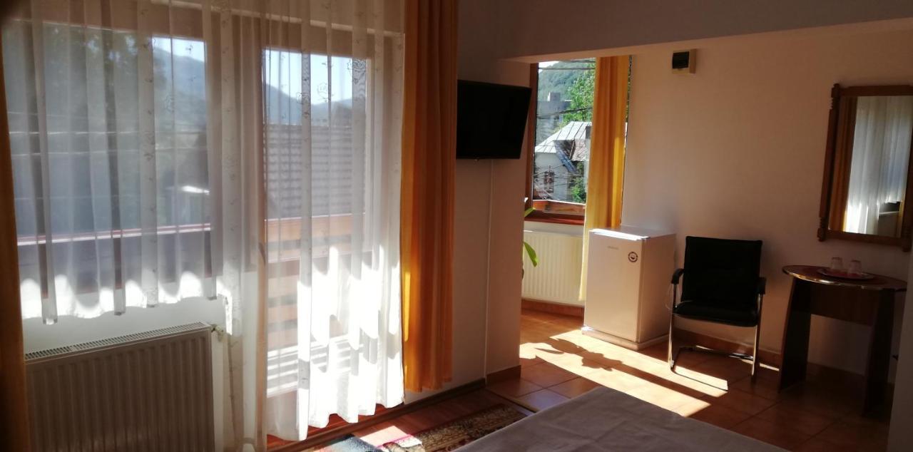Pension Casa Soarelui Σινάια Εξωτερικό φωτογραφία