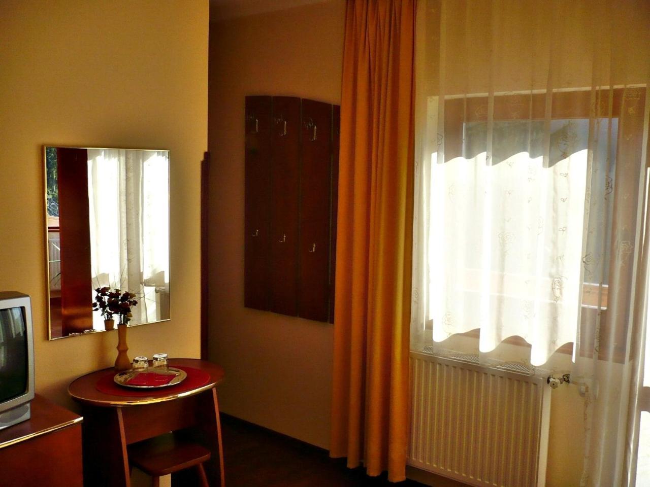 Pension Casa Soarelui Σινάια Εξωτερικό φωτογραφία